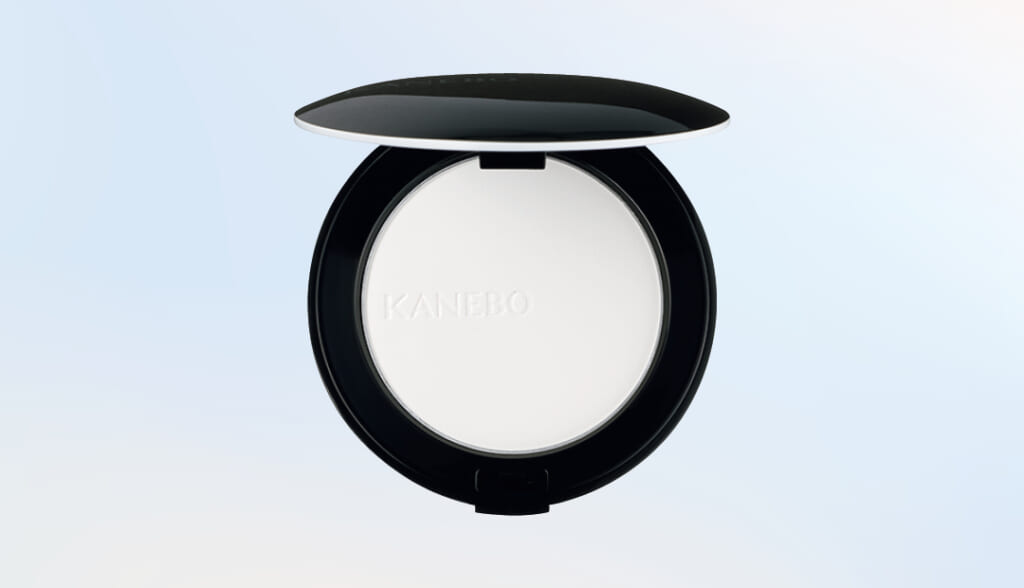 カネボウ
クリスタライズドフィックスパウダー 01