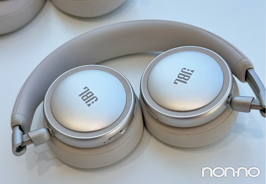 コンパクトに折りたためる