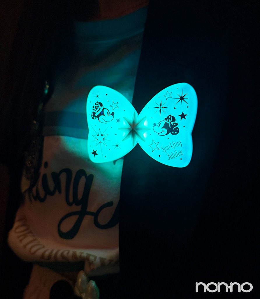 クリップを光らせた様子