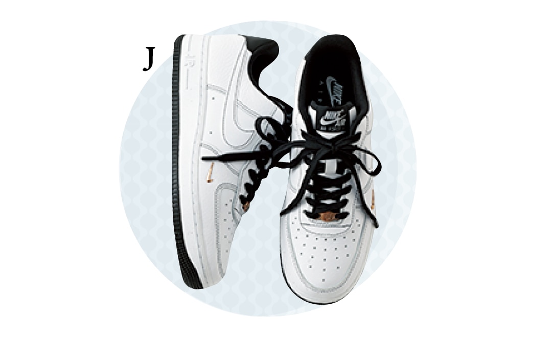 夏→秋着回しアイテム「NIKE白スニーカー」