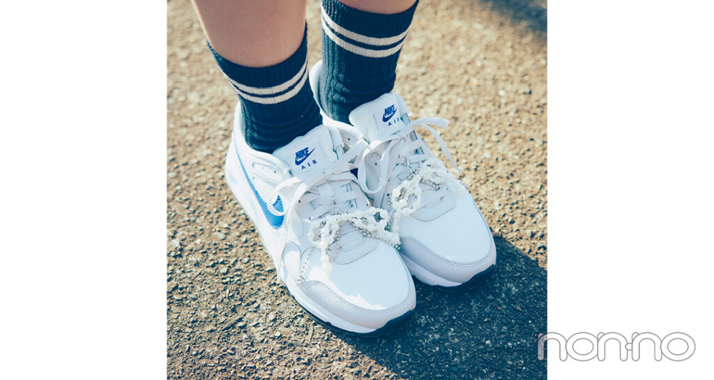 ピクニックにおすすめのスニーカー&チャーム