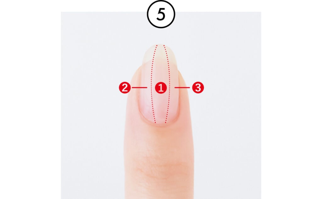 加藤栞のもちがよくなるセルフネイルの基本プロセスカット7