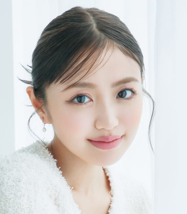 人気前髪スタイル「韓国風“エゴマの葉”前髪」