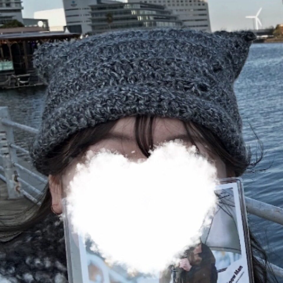自作の猫耳ニット帽