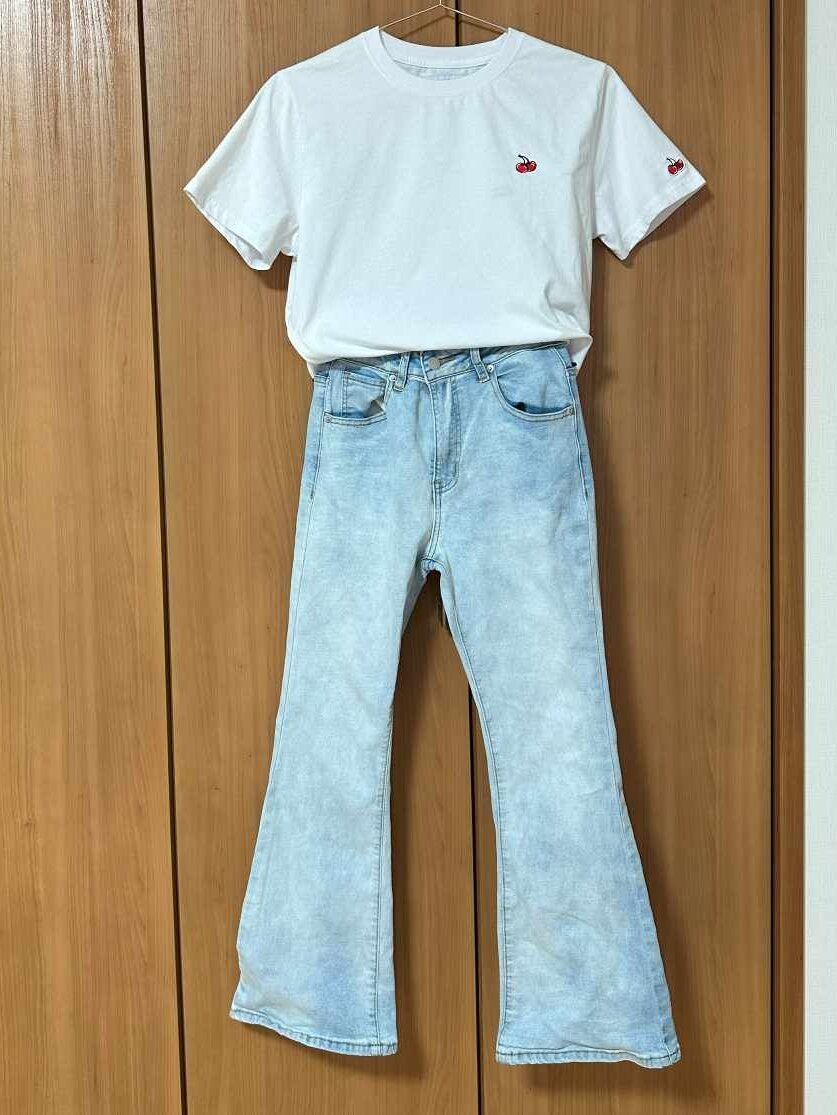 白T×ブルーデニム