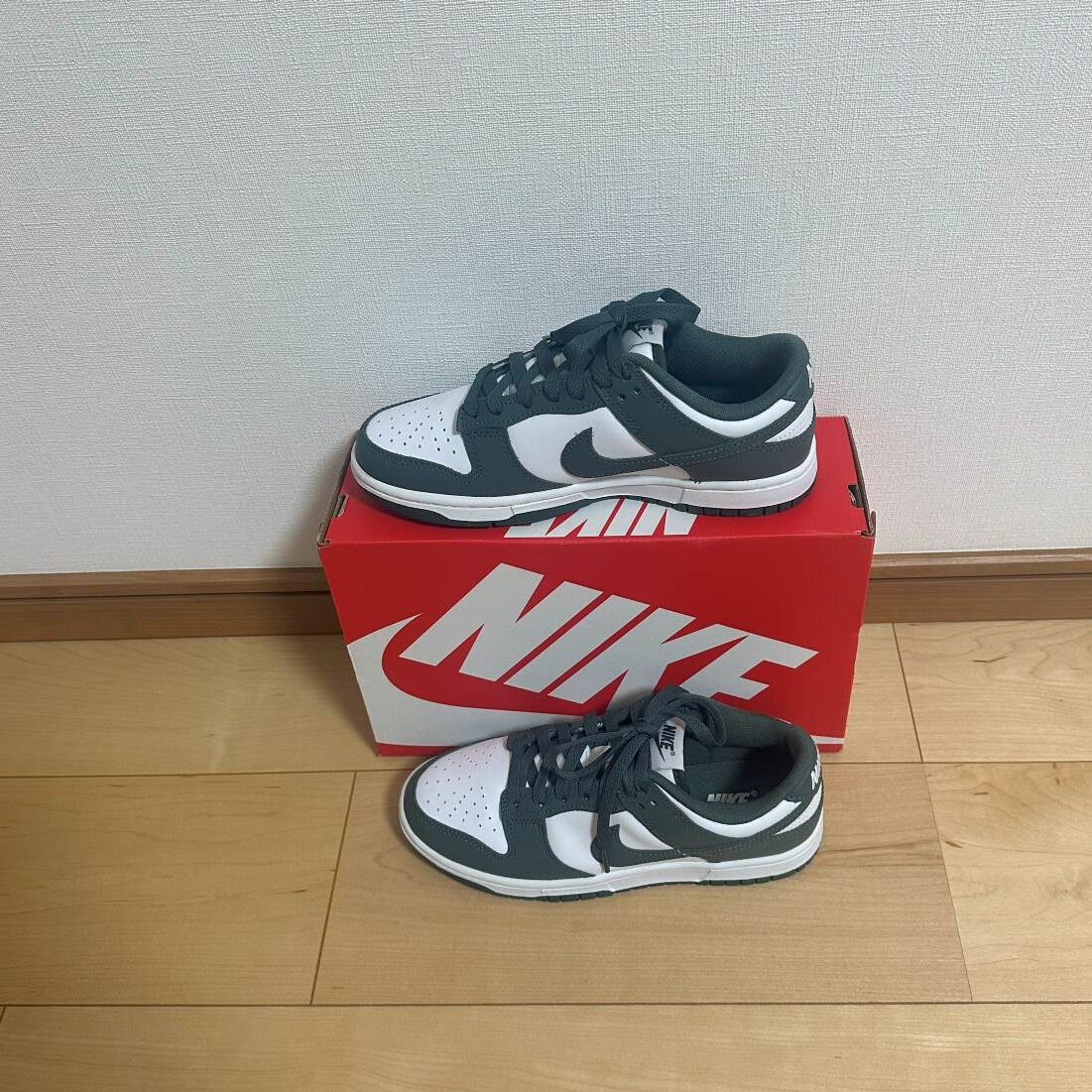 上から撮ったスニーカー