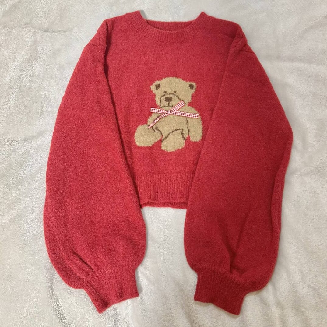 赤のくまちゃんニット