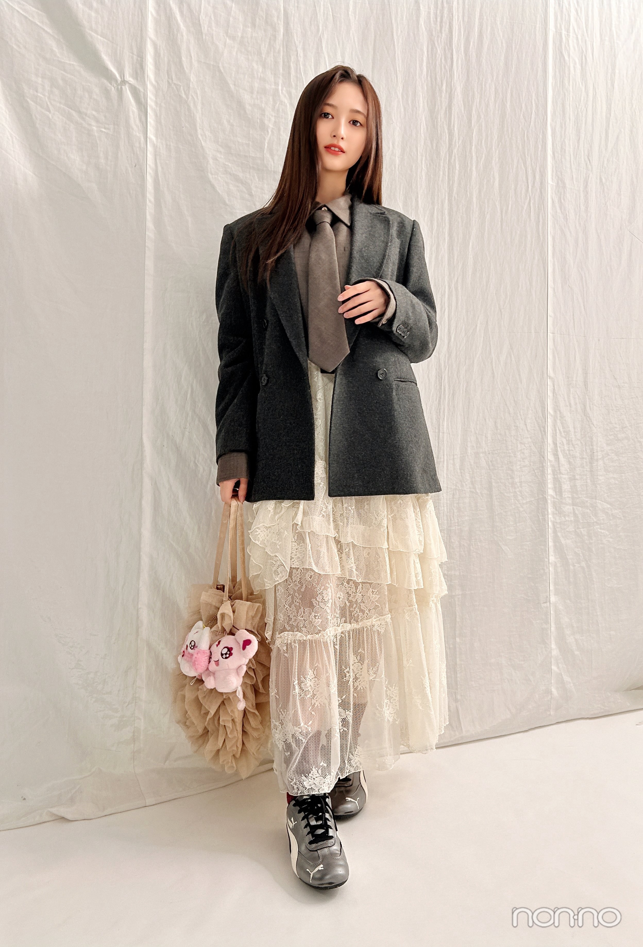 井上和の私服全身