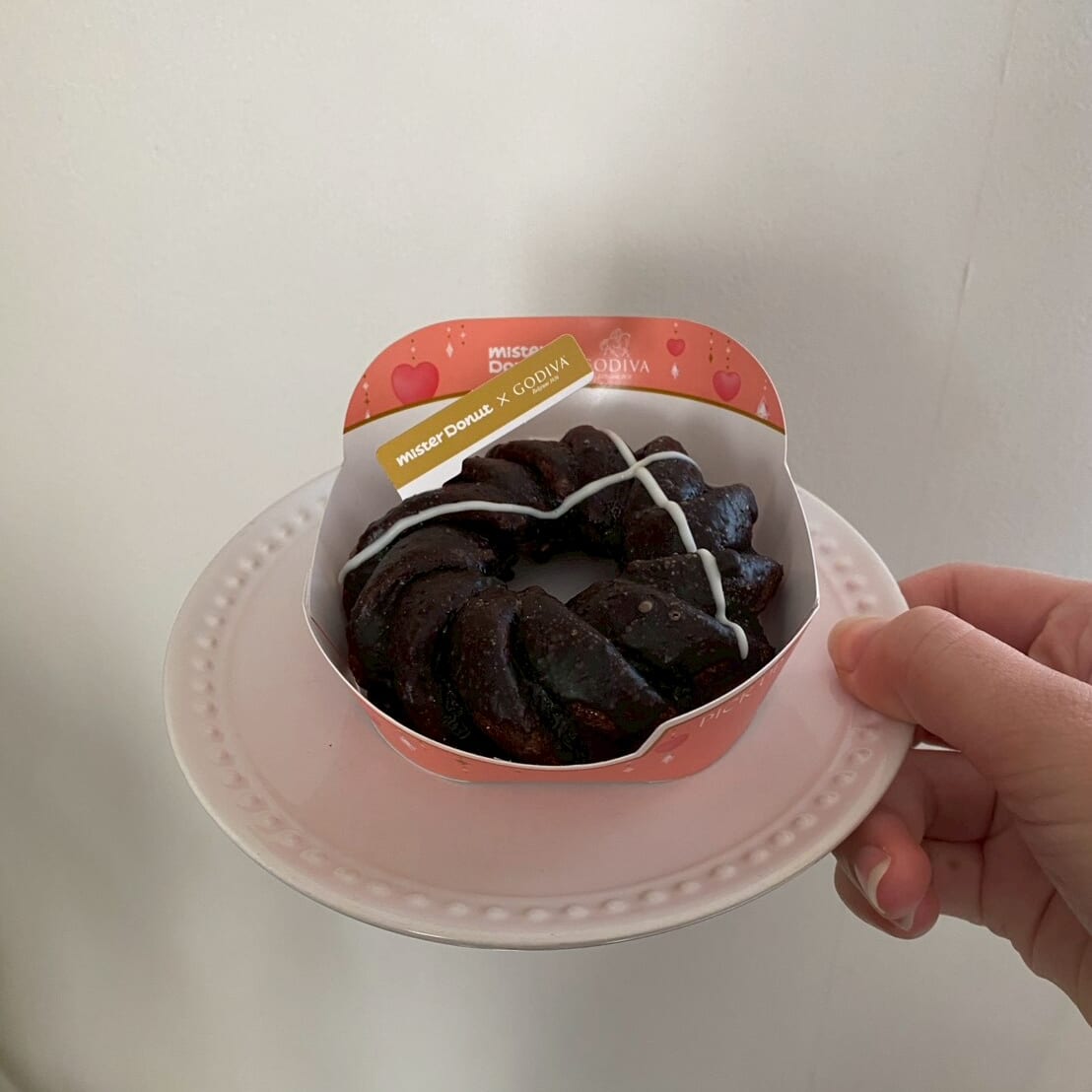 お皿に乗った生ショコラフレンチノワール