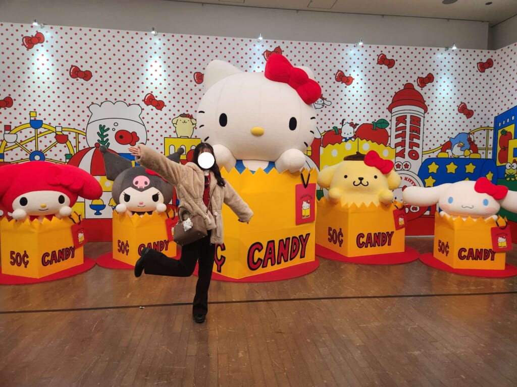 ハローキティ展 フォトスポット サンリオキャラクター