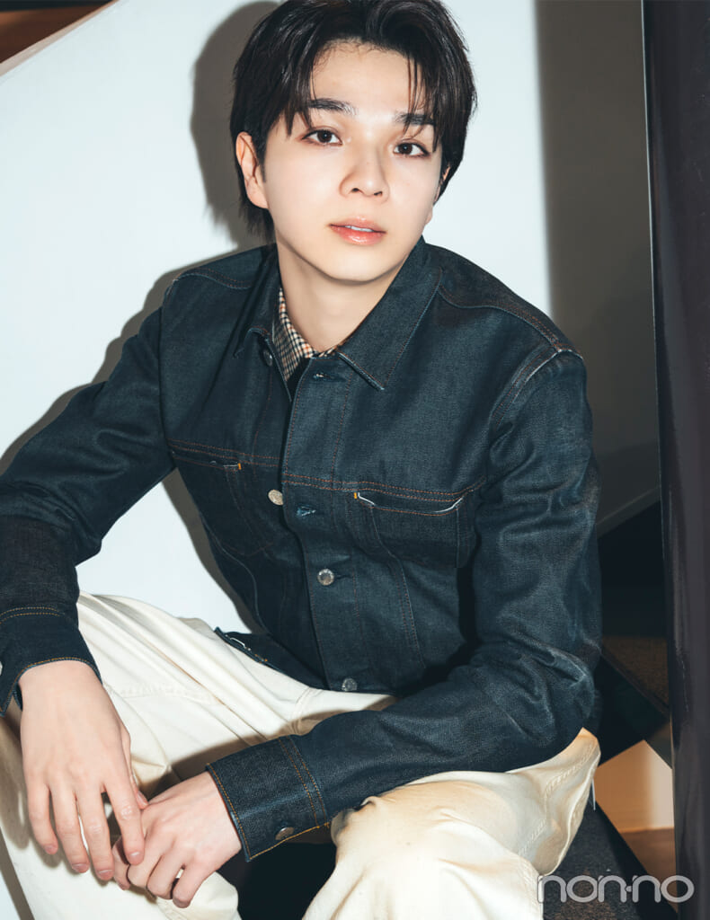 塩﨑太智さんとカラフルなインテリアショップへ_2