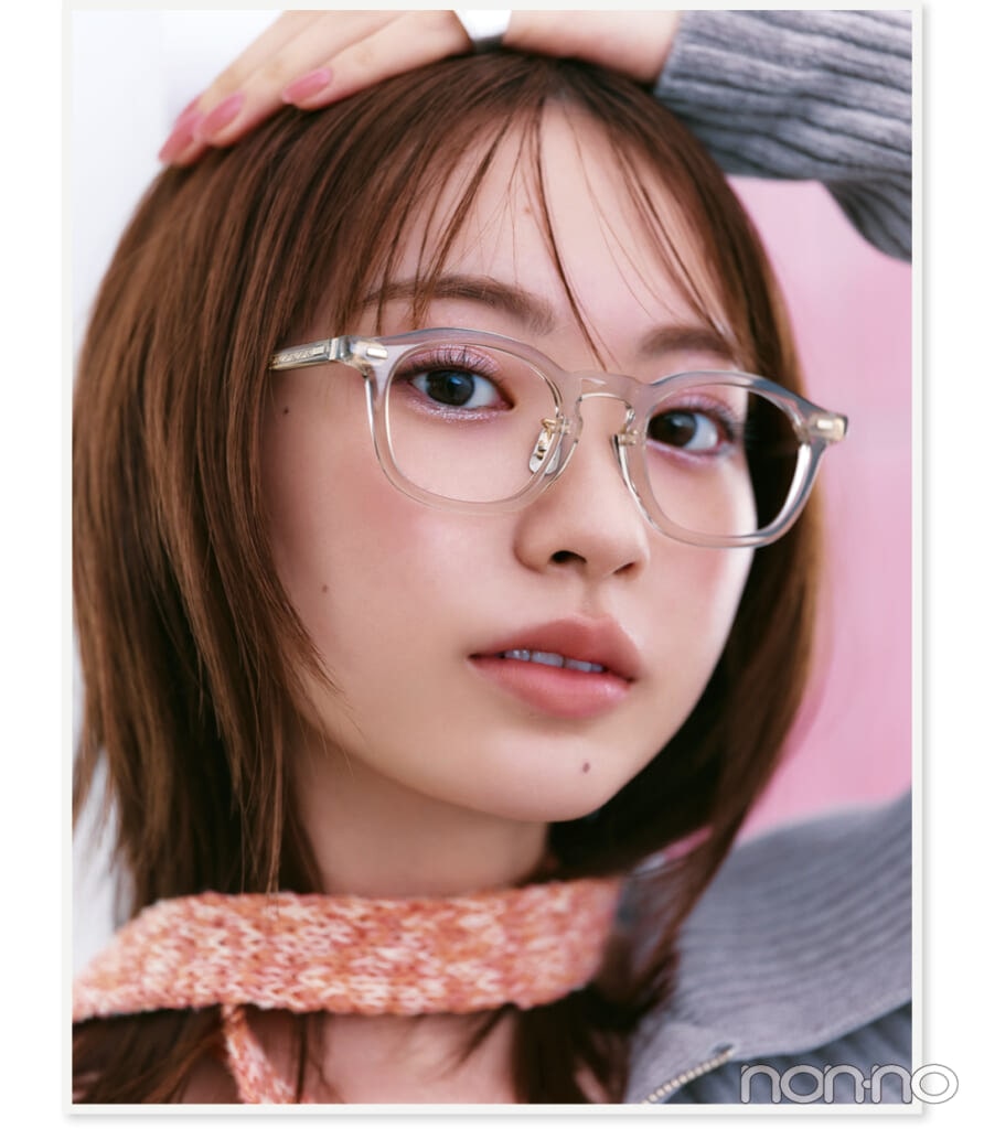 クリアフレームに合うメイク