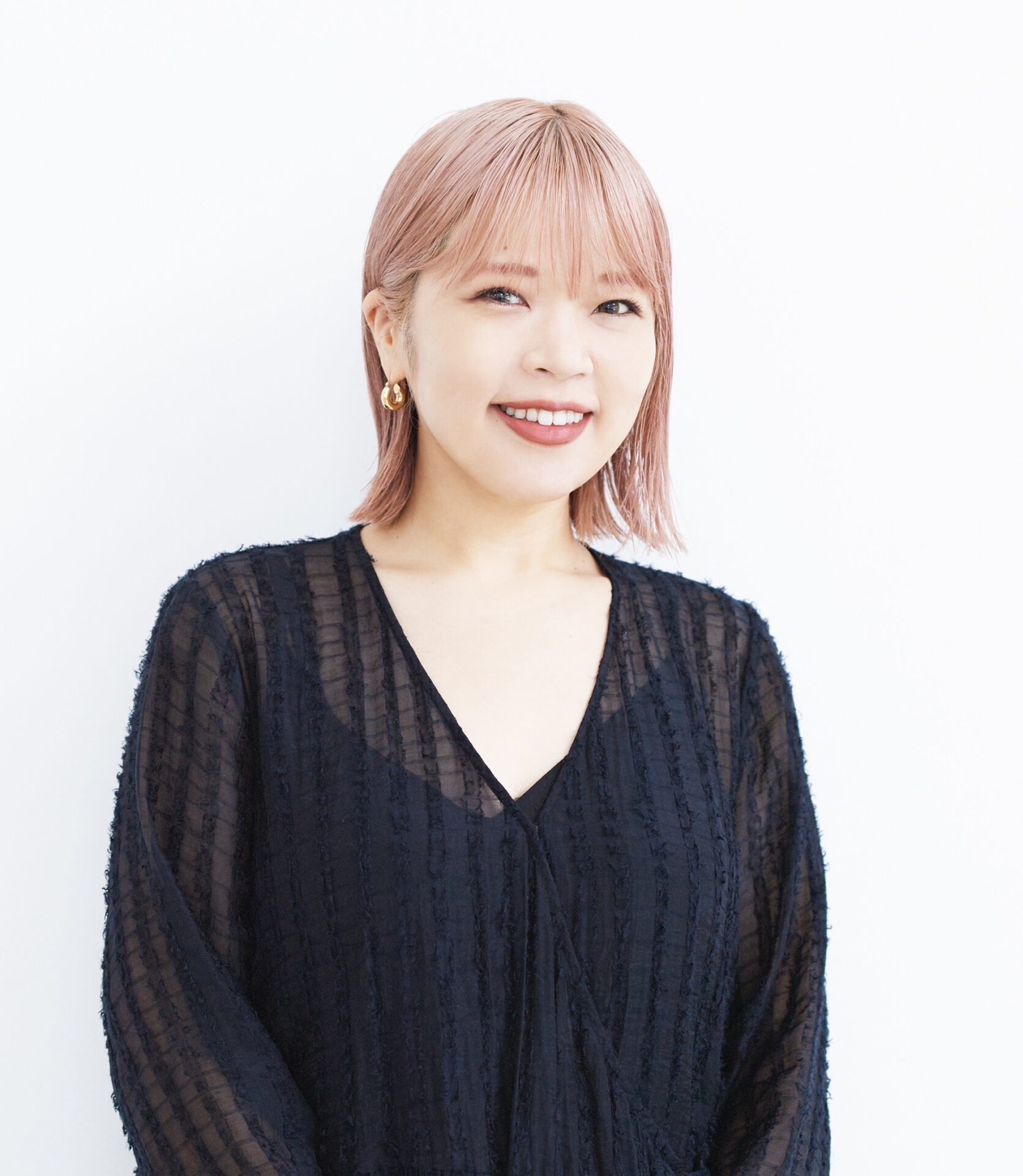 ヘアメイクアップアーティスト・河嶋希さんのプロフィール写真