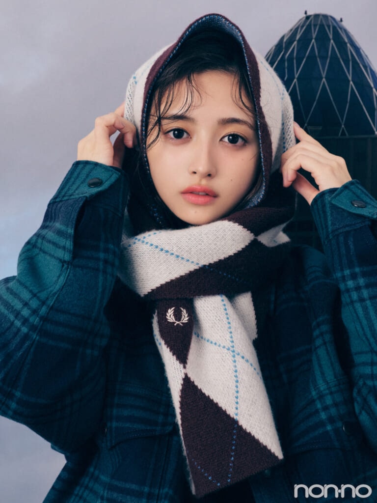 井上和・アーガイルチェックマフラーヘアアレンジ