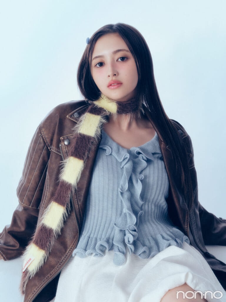 井上和・レトロでキャッチーなスリムボーダーマフラー正面