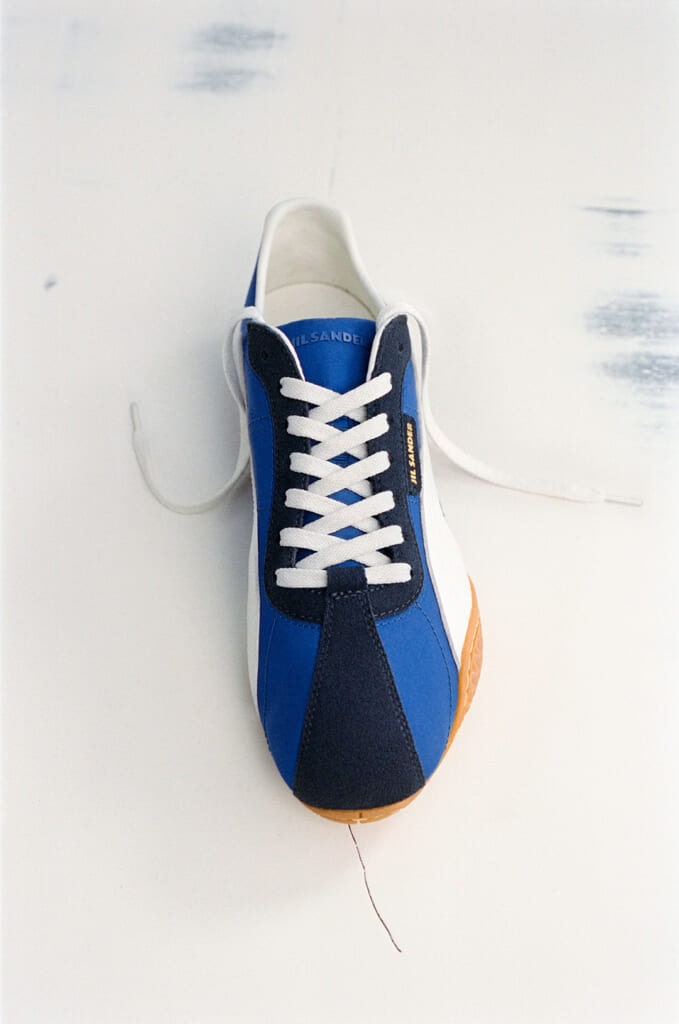 エレクトリックブルー