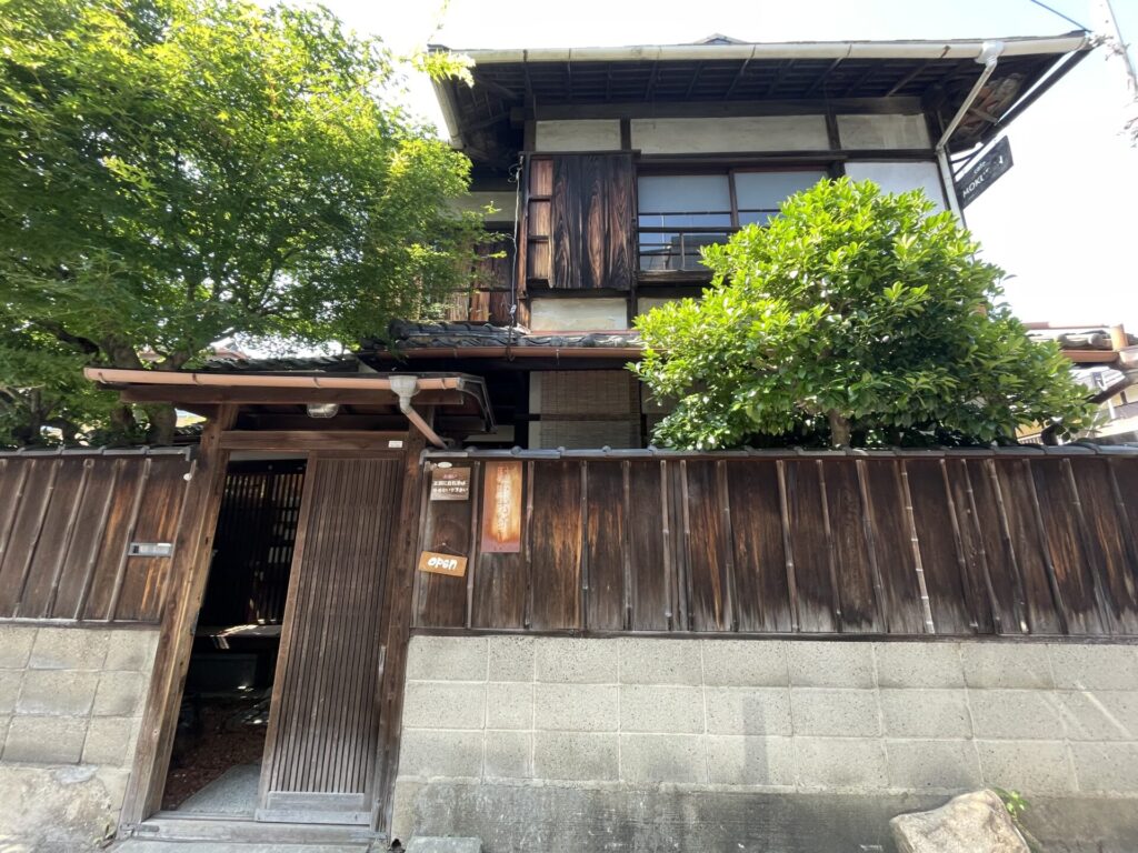 cafe MOKUREN 木蓮の外観