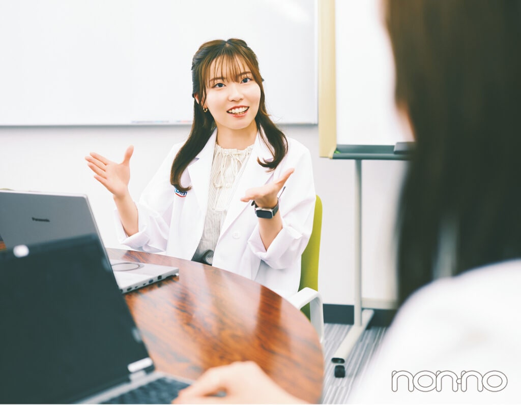 お仕事インタビュー板尾琴子さん1