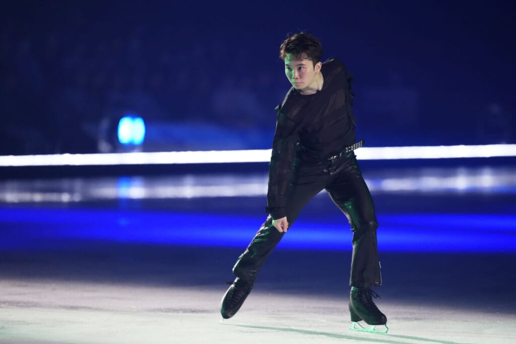 ファンタジーオンアイスで演技する友野一希
