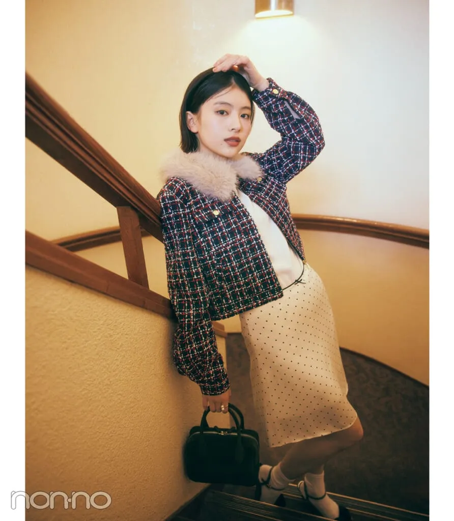 出口夏希の大学生の一週間コーデ、土曜日のツイードジャケットスタイル