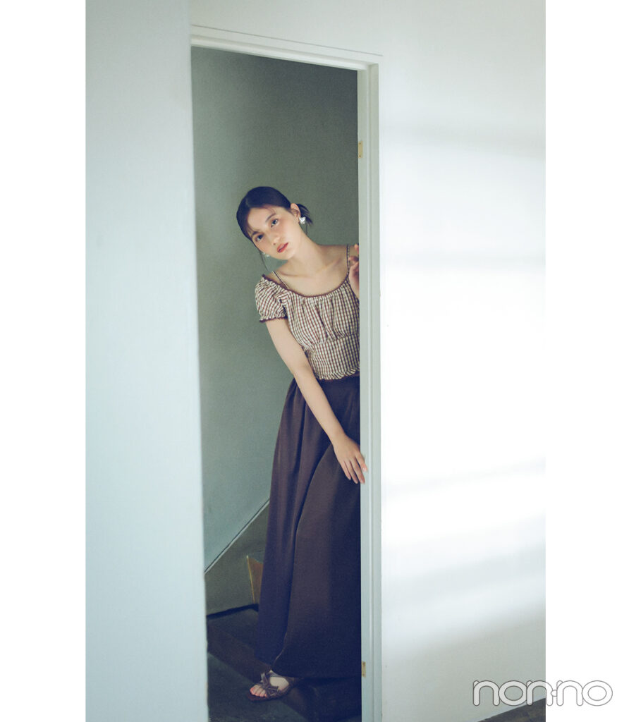 小坂菜緒のモカムースメイクのやり方