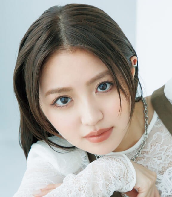 人気前髪スタイル「センター分けバング」