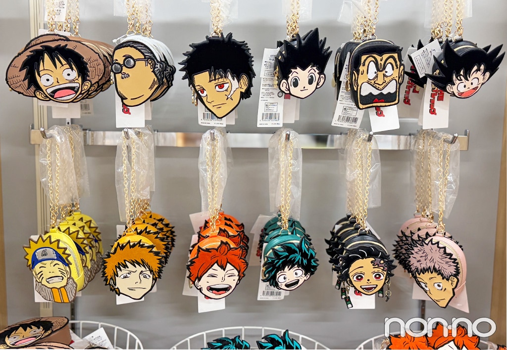 フェイスダイカット刺繡ポーチ￥3300