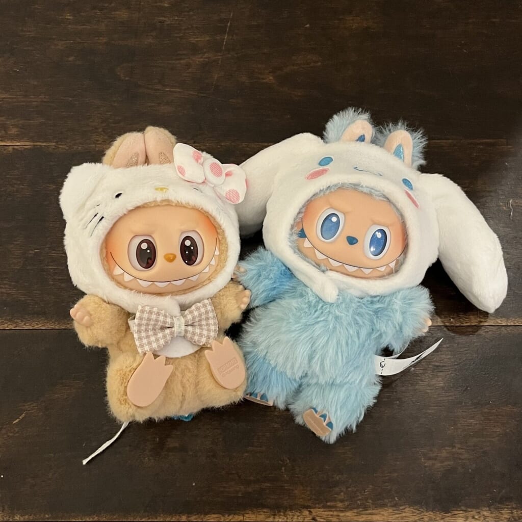 THE MONSTERS × Sanrio Characters ぬいぐるみペンダント 着せ替え