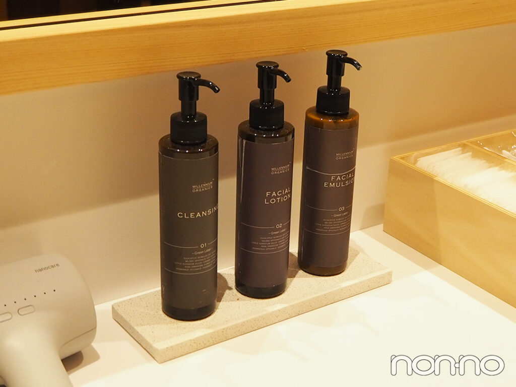 OMO7高知 by 星野リゾートの化粧室にあるアメニティ