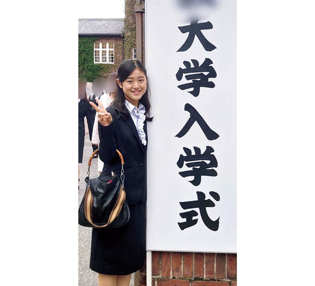 リアル入学式スーツコーデ1-6 フリルブラウス