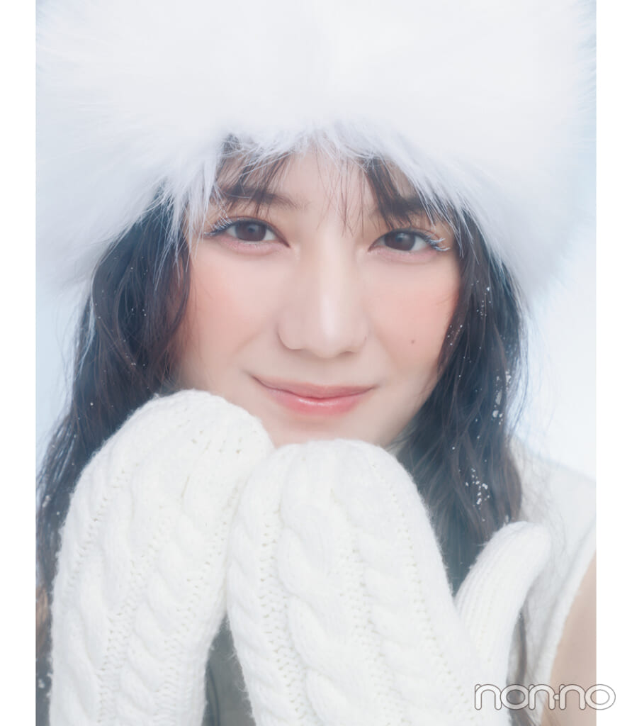 小坂菜緒の冬のゆきんこメイクモデルカット1−2