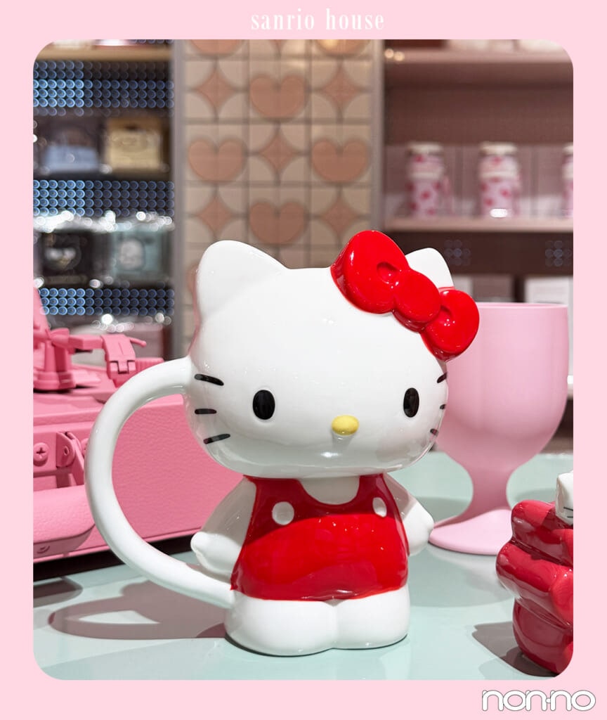 サンリオキャラクターズ ダイカットマグカップ、ハローキティ