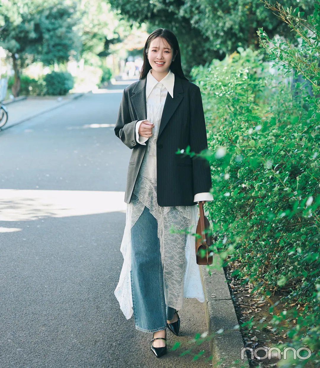 横田真悠の大学生1週間コーデ、木曜日のデニムスタイル