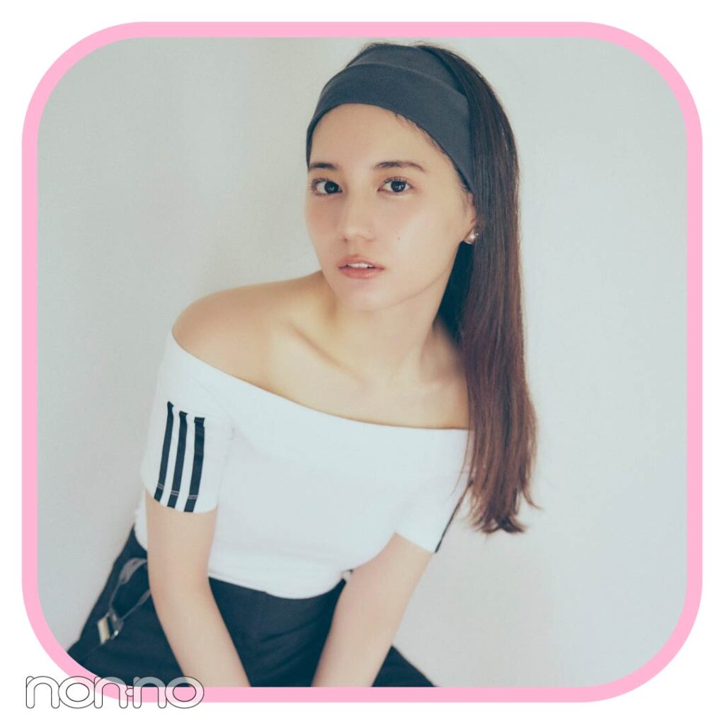 スポみオフショル
Tシャツ