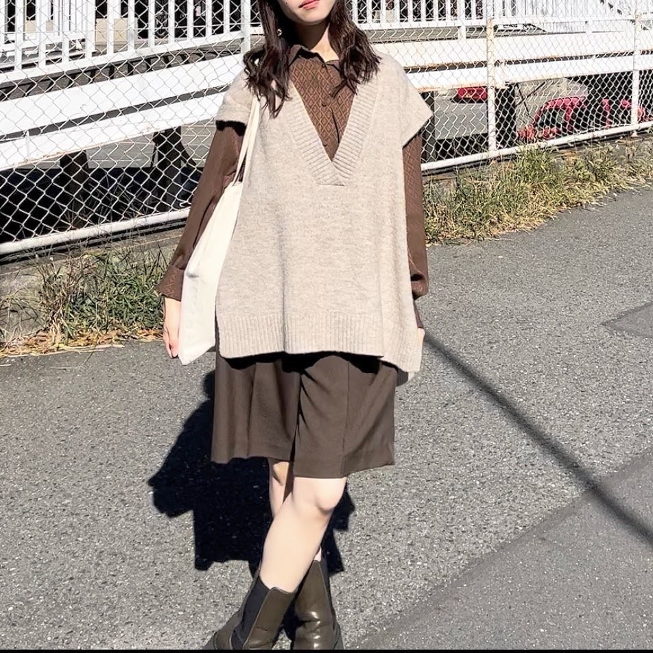 LOWRYS FARM(ローリーズファーム)のハーフパンツを使った大学生の秋コーデ