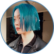 スタイリスト：小西沙良さん