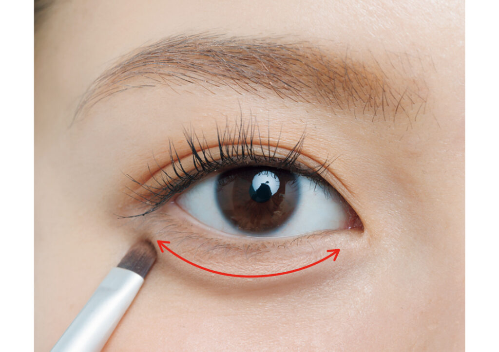 加藤栞の涙袋メイクアイテムプロセスカット2−15