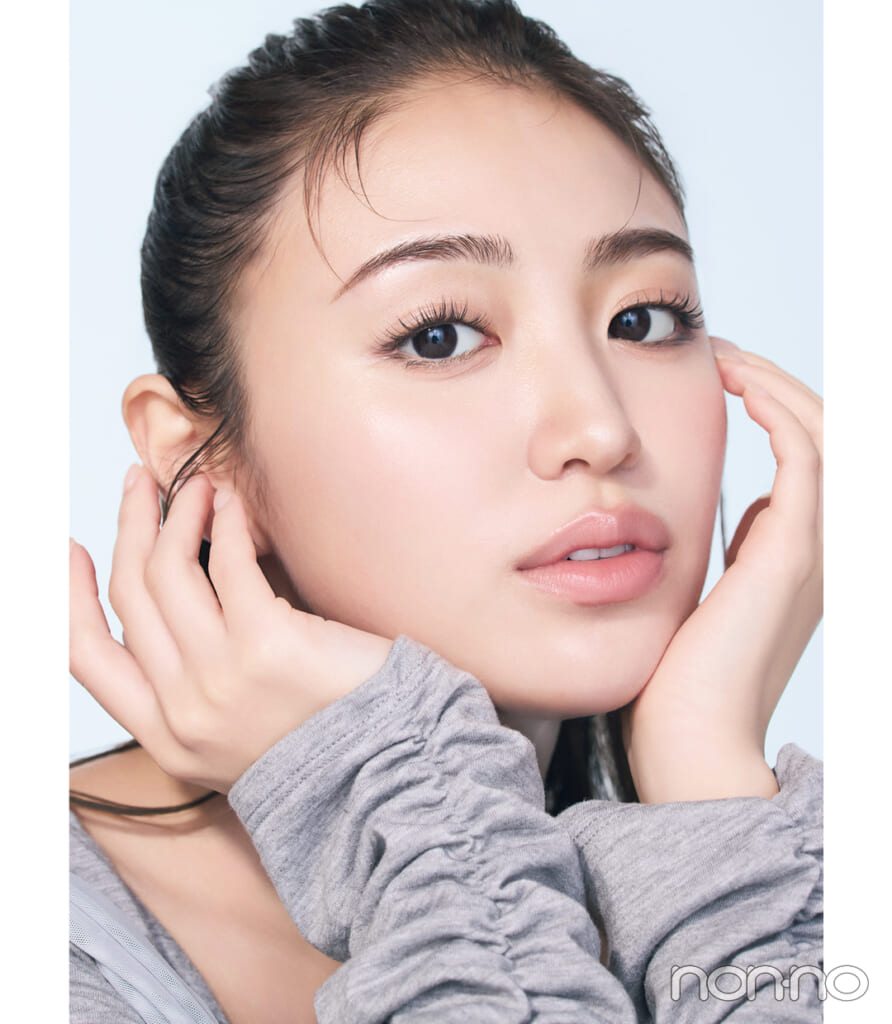 香音フェイスマッサージの基本モデルカット1-24