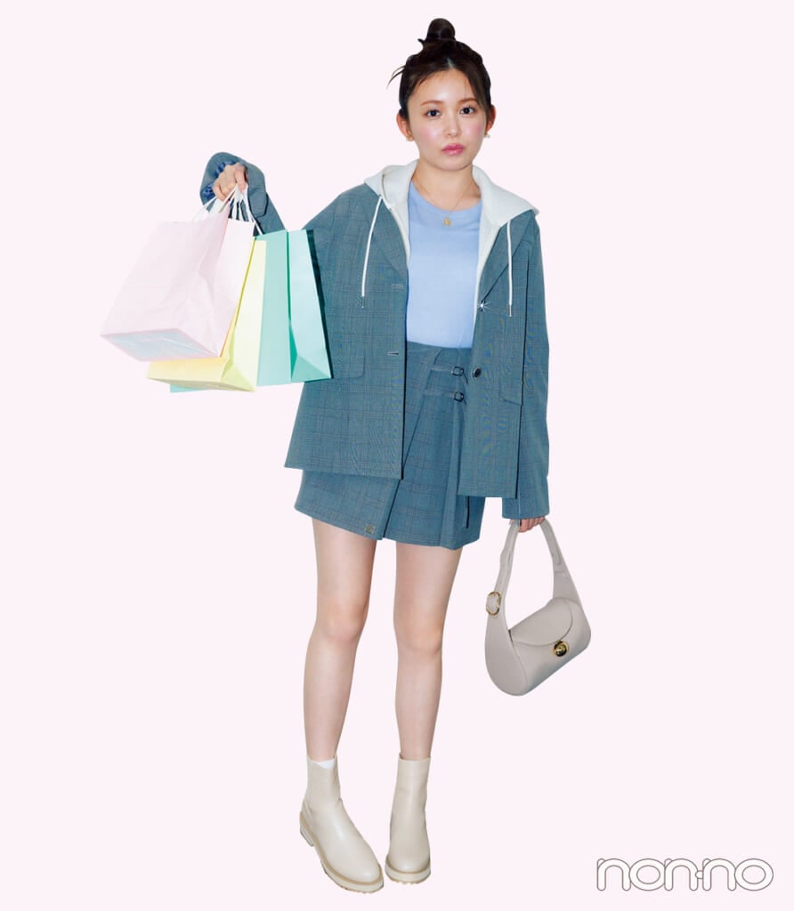 久間田琳加の新学期ワードローブモデルカット4-1