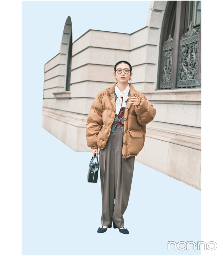 岡本夏美のジモ着にならないダウンモデルカット3