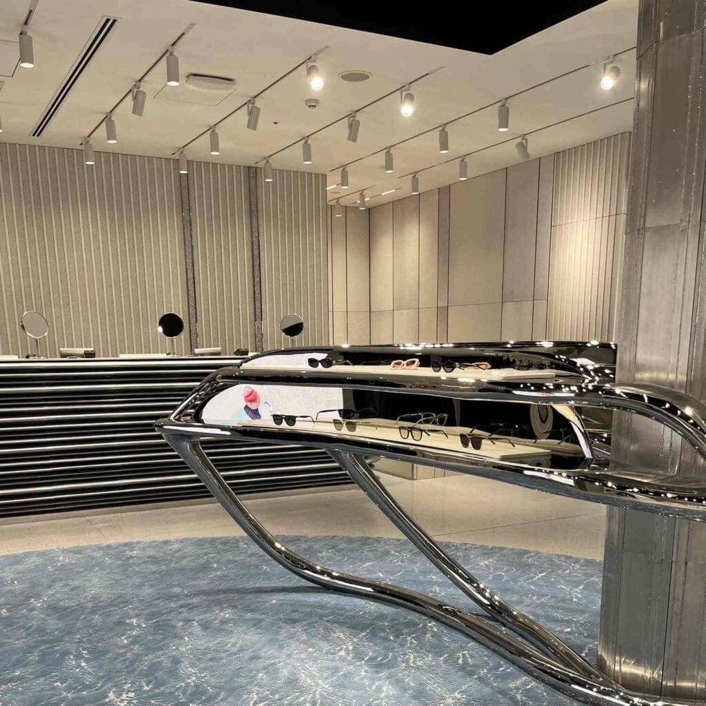 店内 カウンター