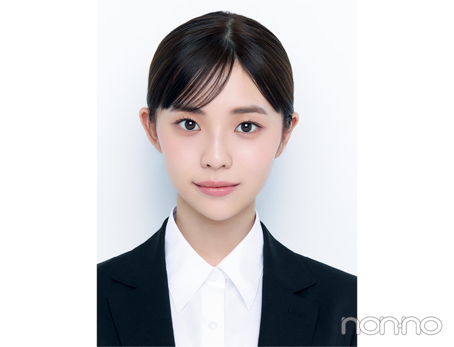 証明写真撮影におすすめのベーシックなシャツ、スーツ