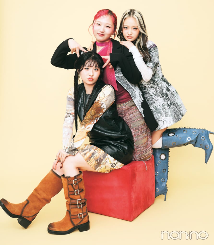 HANAのKOHARU、CHIKA、YURI