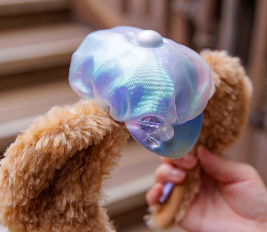 ダッフィー＆フレンズ20周年「カラフルハピネス」ダッフィー別角度