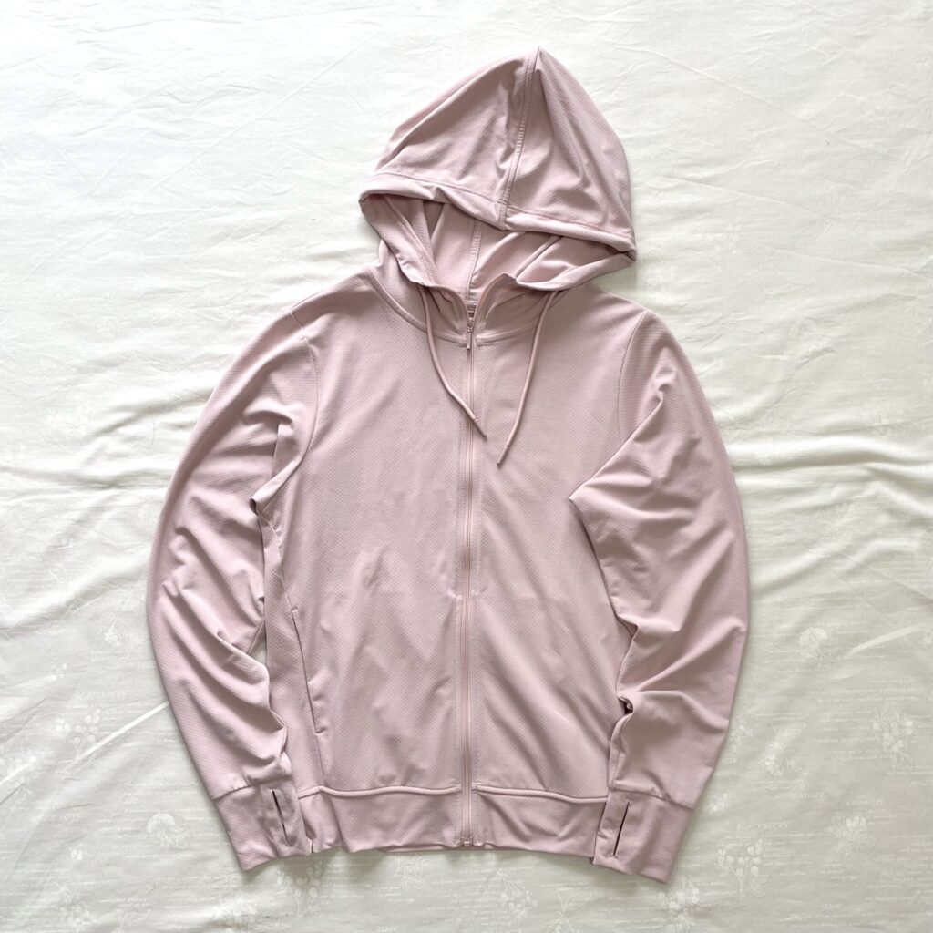 ユニクロ　エアリズムUVカットフルジップパーカ
