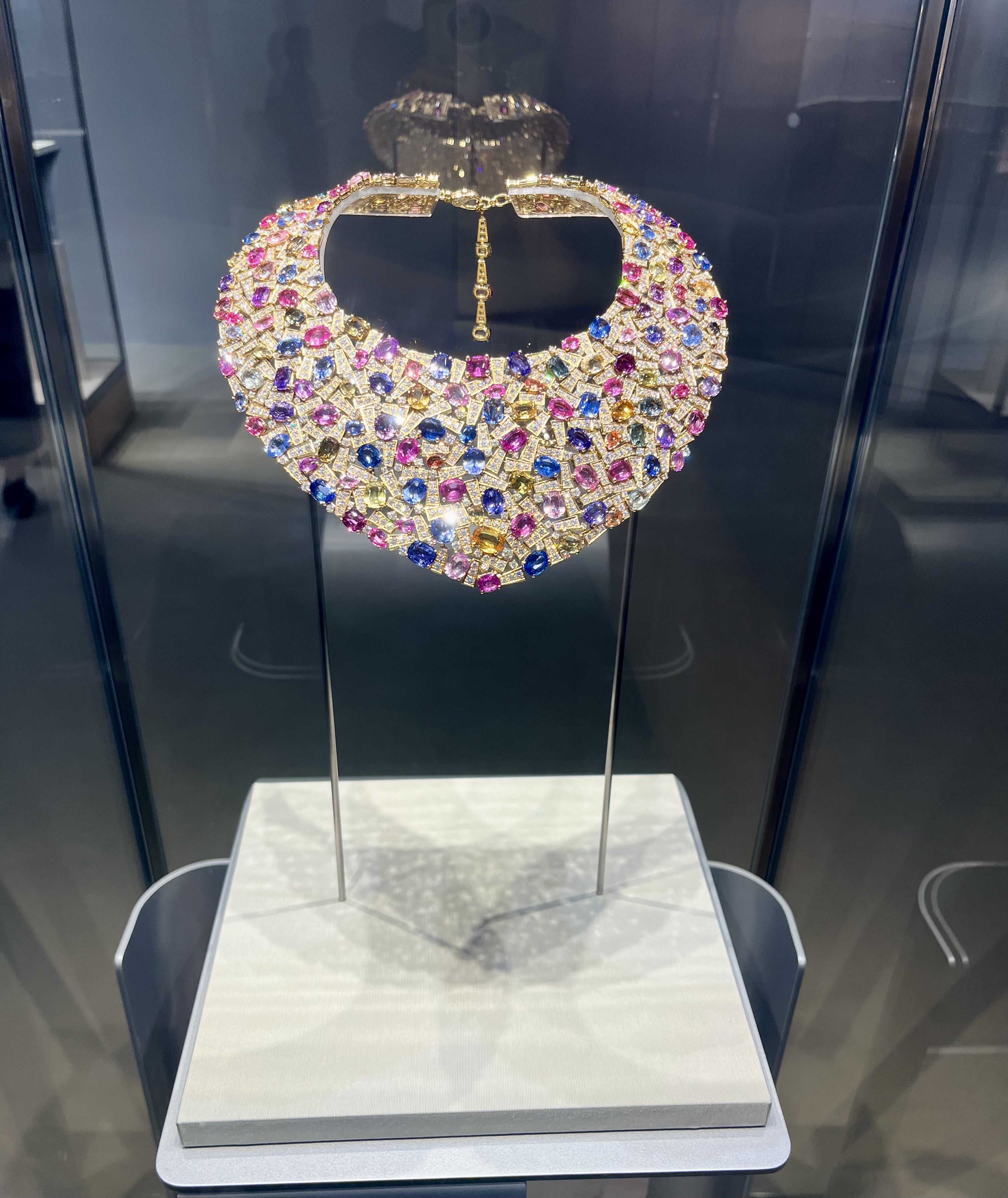 ブルガリ展　ネックレス。