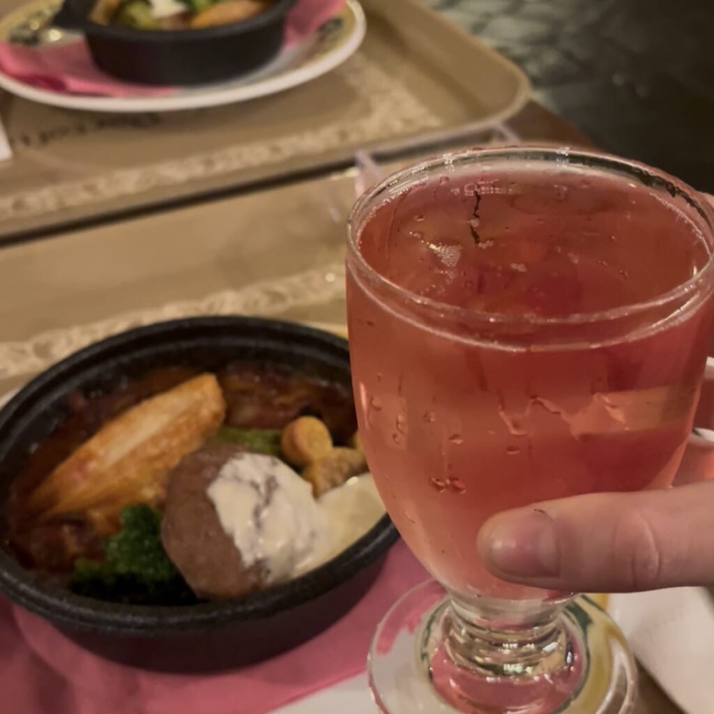 カフェ・ポルトフィーノ／メディテレーニアンハーバー ロゼ・スパークリング グラス