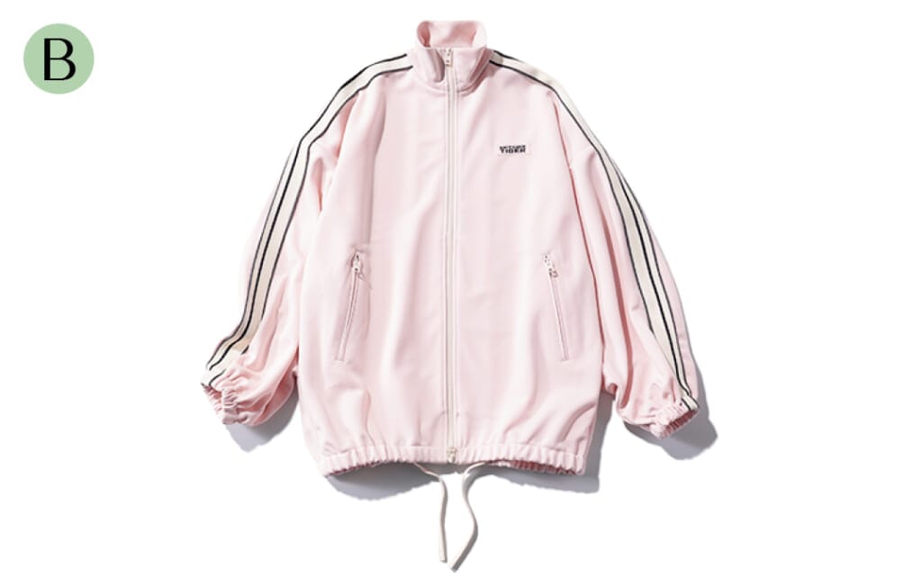 ジャケット￥33000／オニツカタイガージャパン（オニツカタイガー）