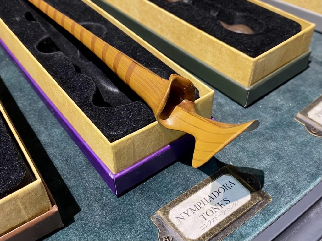 「ニンファドーラ・トンクスの杖」 アップ