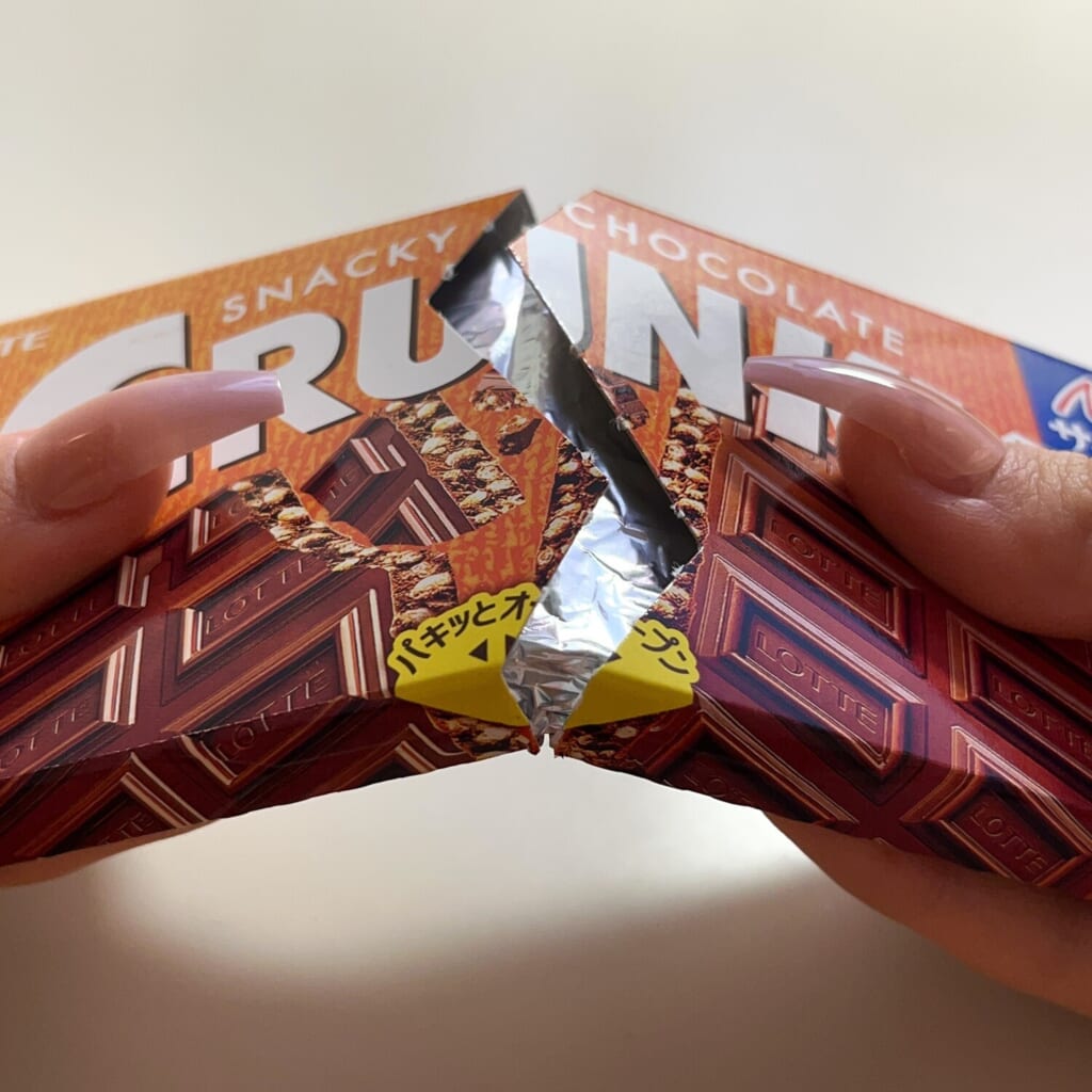 クランキー パキッとオープン 開封シーン リニューアル